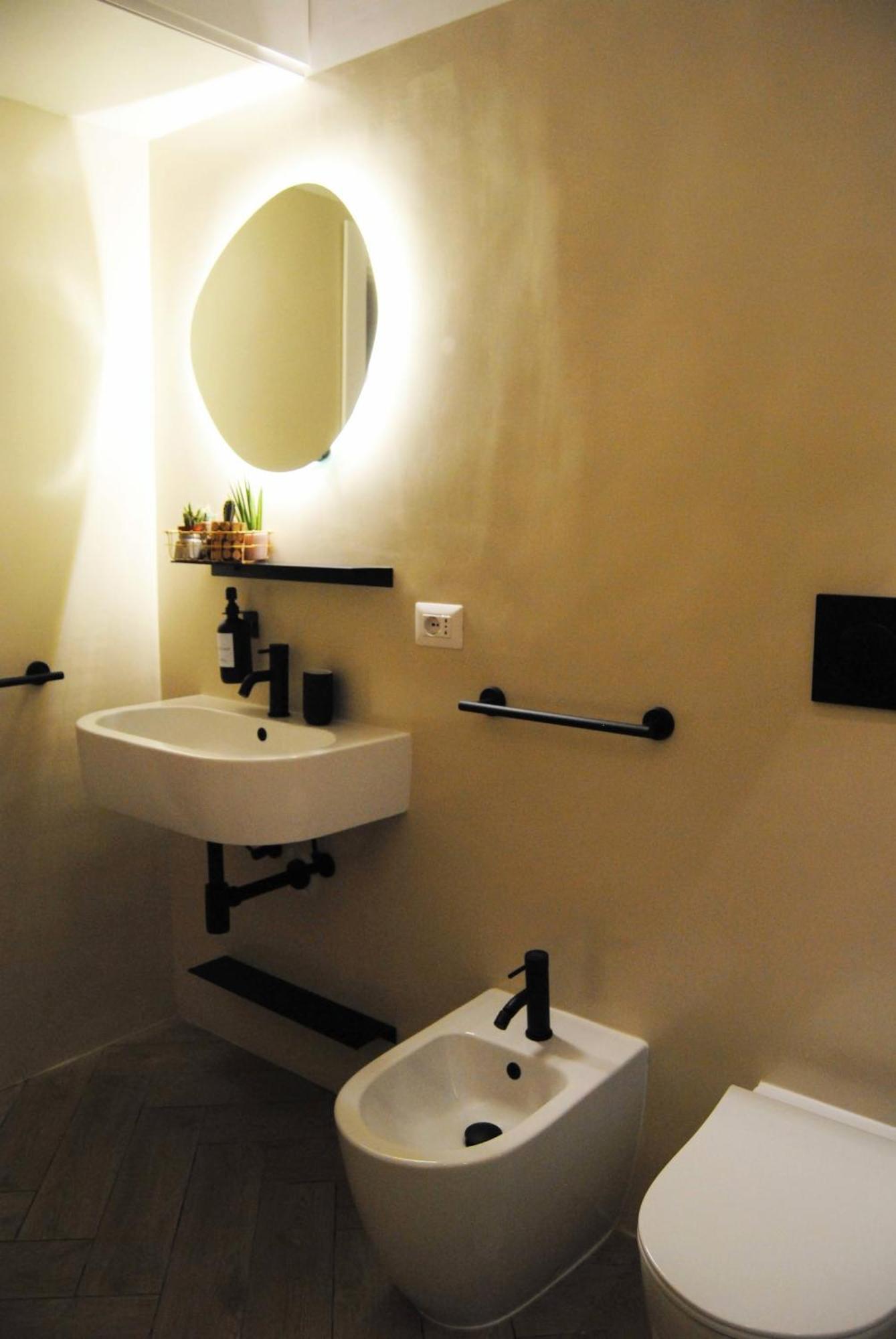 Apartamento Con Corte Esclusiva I Metro A