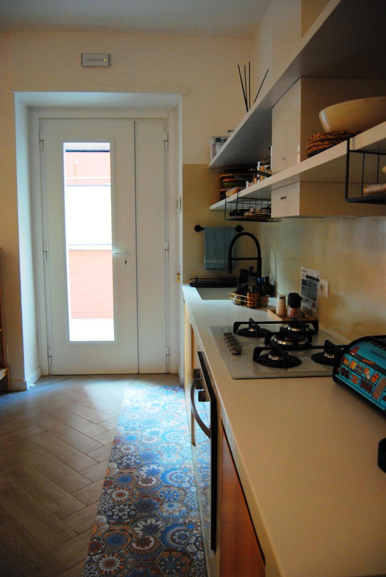 Apartamento Con Corte Esclusiva I Metro A *